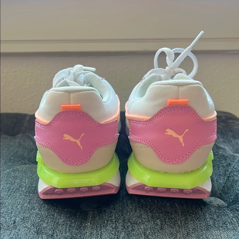 PUMA Women's White, Pink, and Green Sneakers - Picture 6 of 6